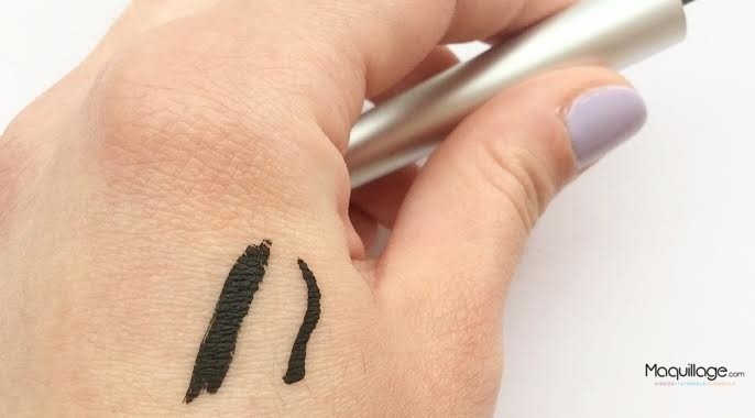 Cosmétique Bio: Test et revue du liner de Couleur caramel