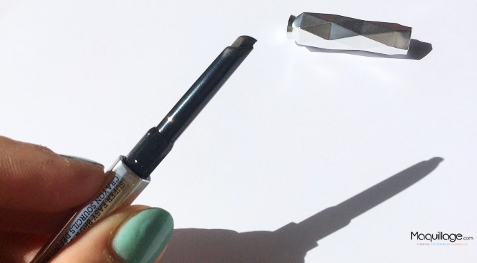 Test du crayon à sourcils Goof Proof de Benefit