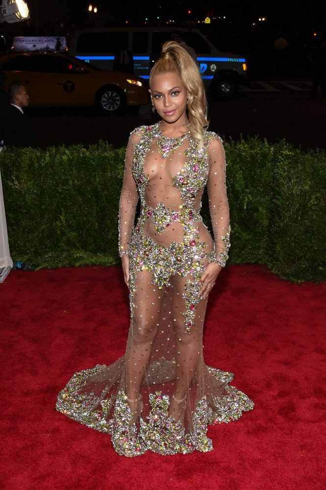 robes scandaleuses stars