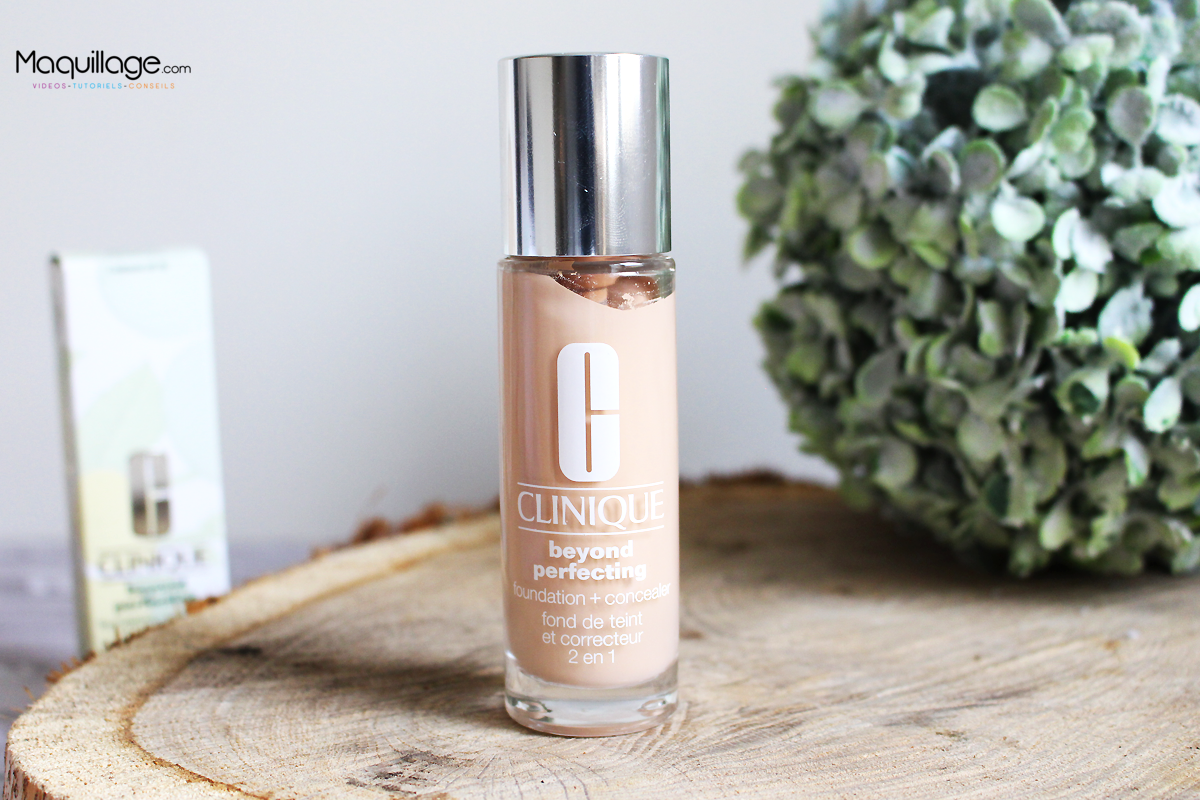 Fond de teint 2 en 1 Beyond Perfecting de Clinique 3
