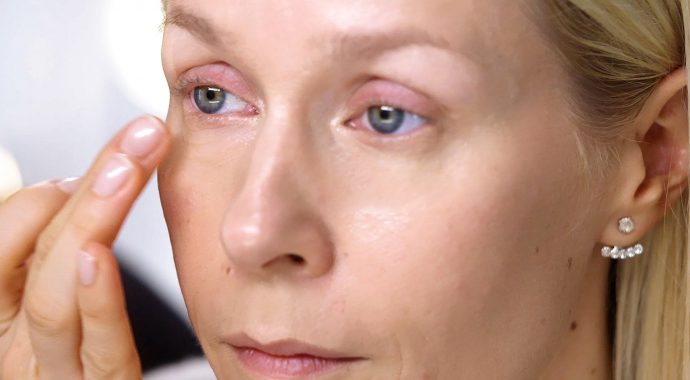 Maquillage anti-âge comment s'y prendre 3
