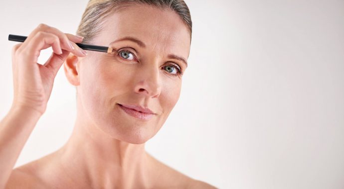 Maquillage anti-âge comment s'y prendre