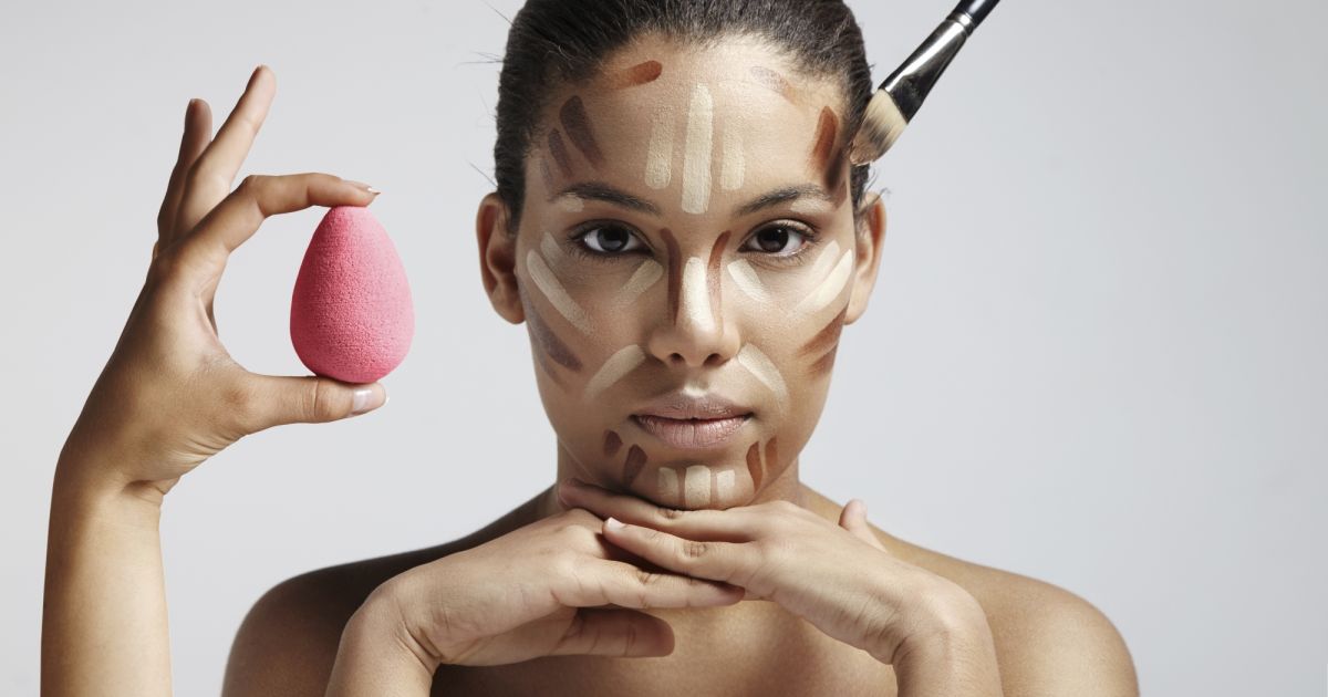 beauty blender contouring