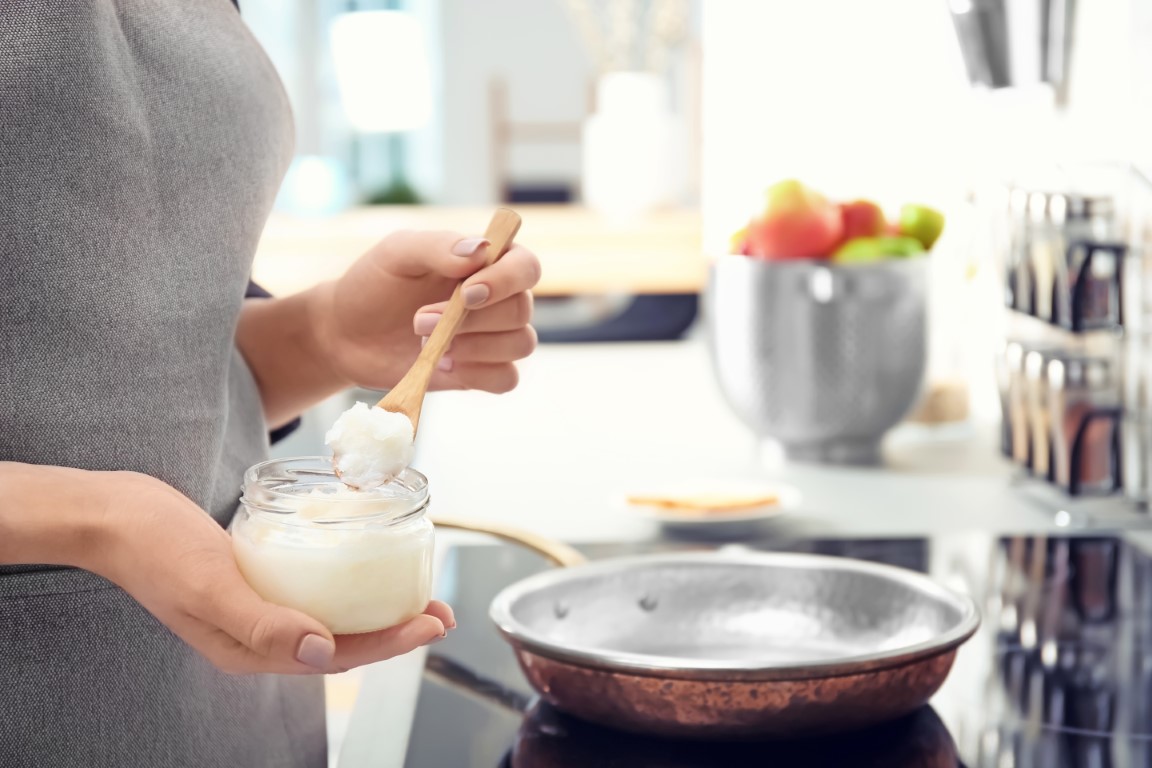 huile de coco en cuisine