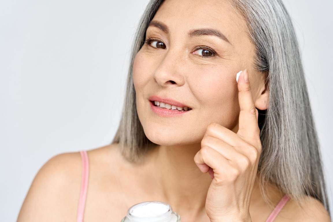 soins anti-âge enrichis en filtre SPF