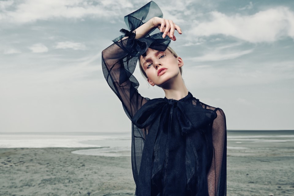 chemisier transparent femme noir