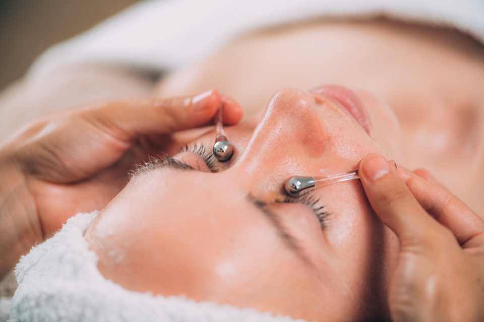 massage institut cernes