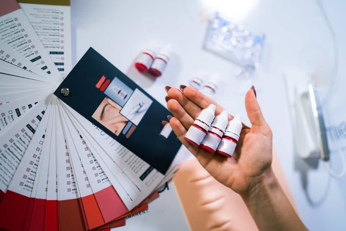 Les couleurs disponibles pour le maquillage permanent des lèvres