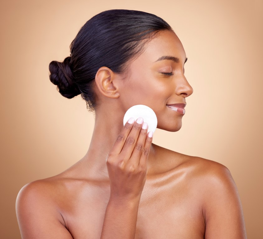 Réaliser le maquillage du teint mat