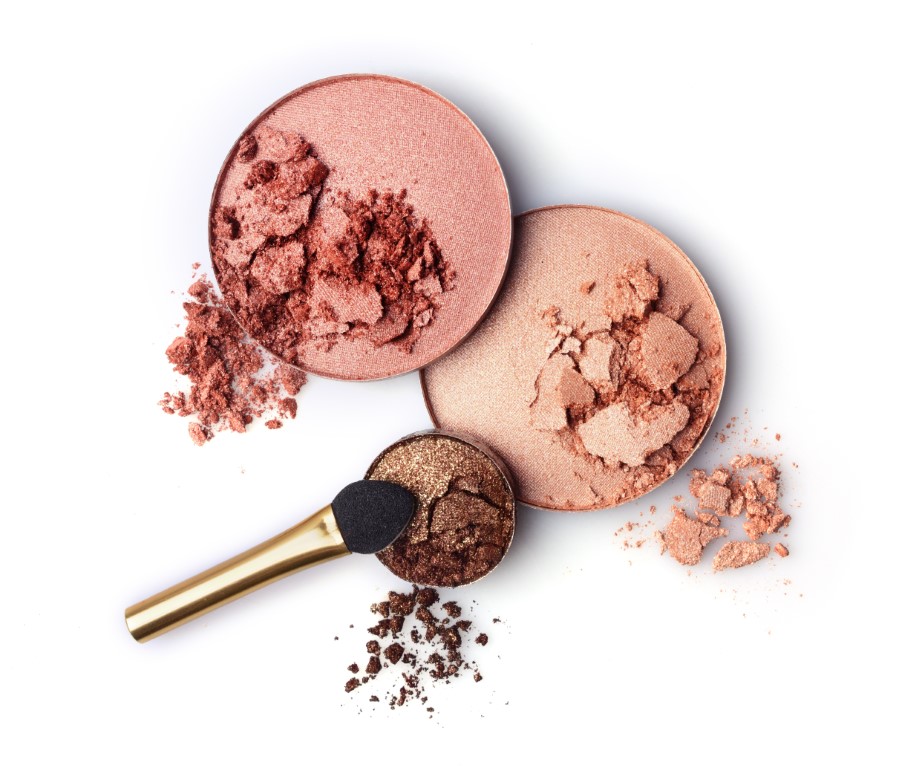 Le type de blush à utiliser pour un teint cireux