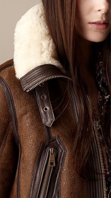 blouson aviateur pour femme en peau lainée tendance