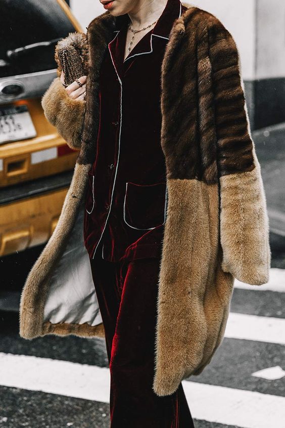 comment porter le manteau en fausse fourrure 15