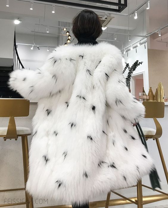comment porter le manteau en fausse fourrure