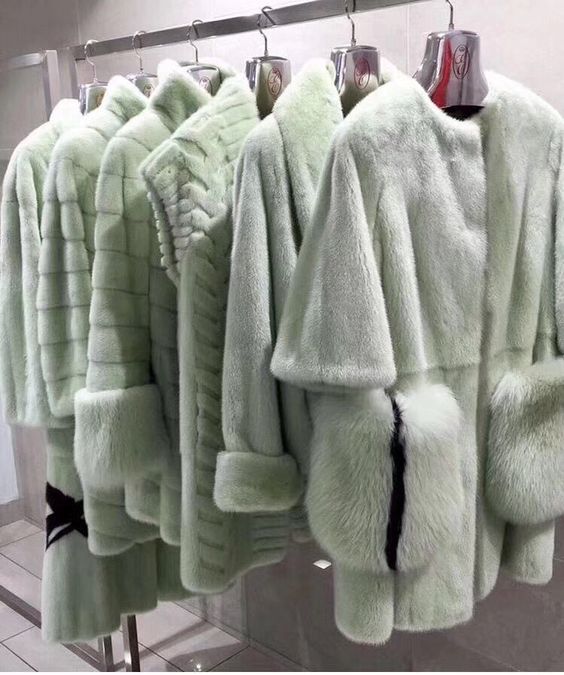 comment porter le manteau en fausse fourrure