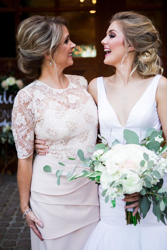Quelle tenue de mariage pour femme de 50ans ?