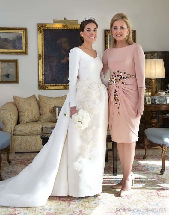 Quelle tenue de mariage pour femme de 50ans ?