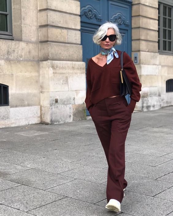 Femme : comment s’habiller à 60 ans ?