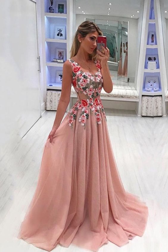 Quelle robe de bal de promo pour être la plus belle ?