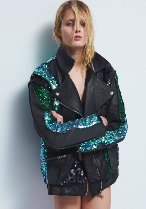 comment porter une robe en sequins et paillettes