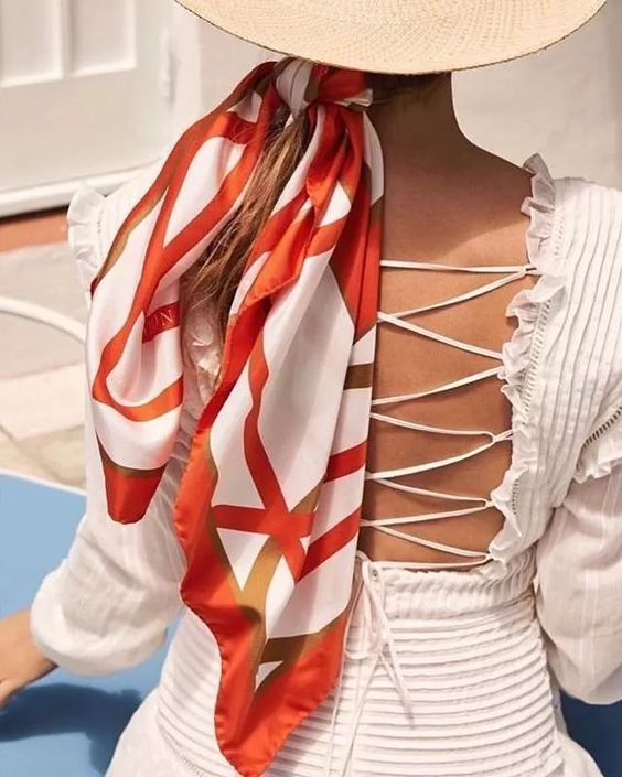 Comment nouer un foulard dans les cheveux autour du cou idées methodes