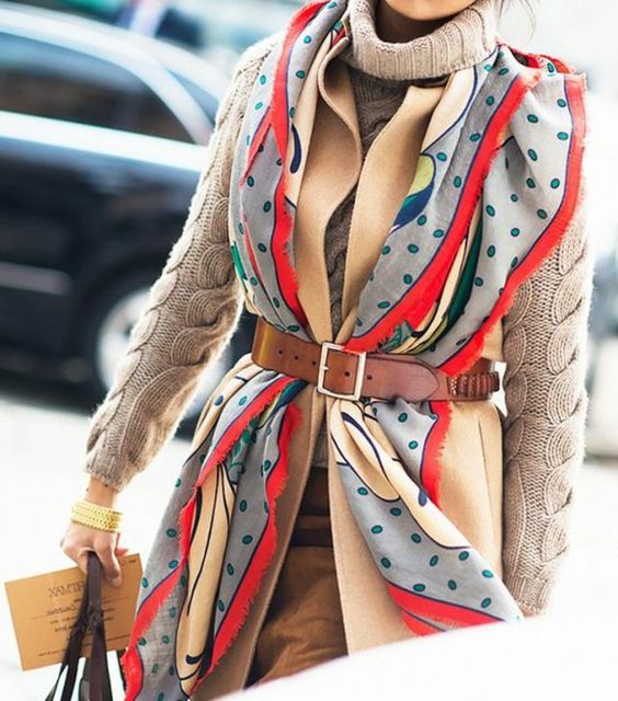 Comment nouer un foulard dans les cheveux autour du cou idées methodes