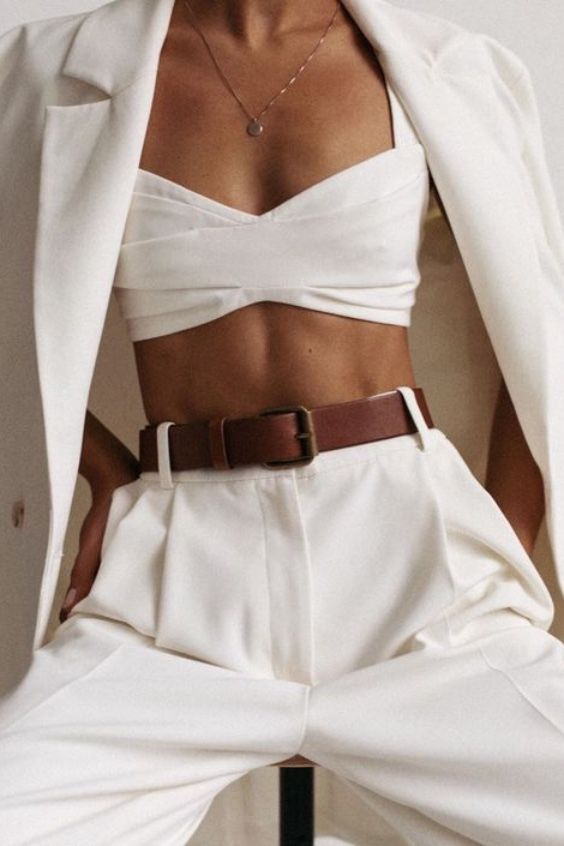 Comment porter une tenue blanche ?