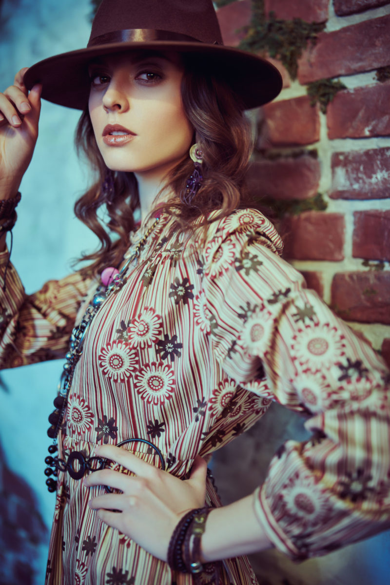 Comment bien porter une robe bohème ?
