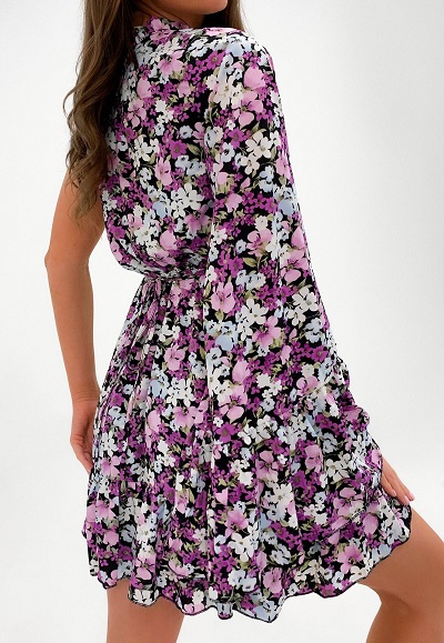 robe violette fleurie