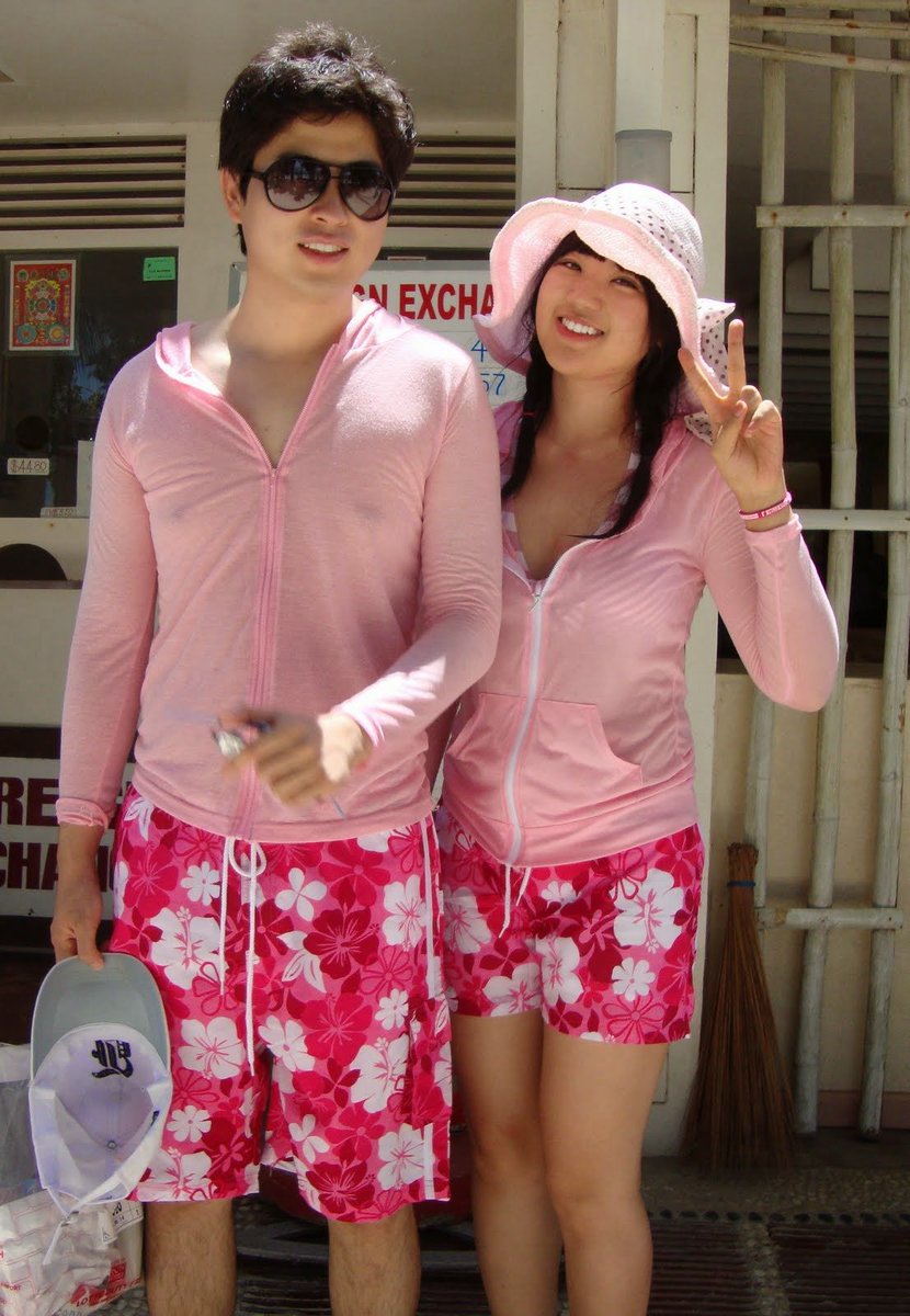 mode k pop couple wear