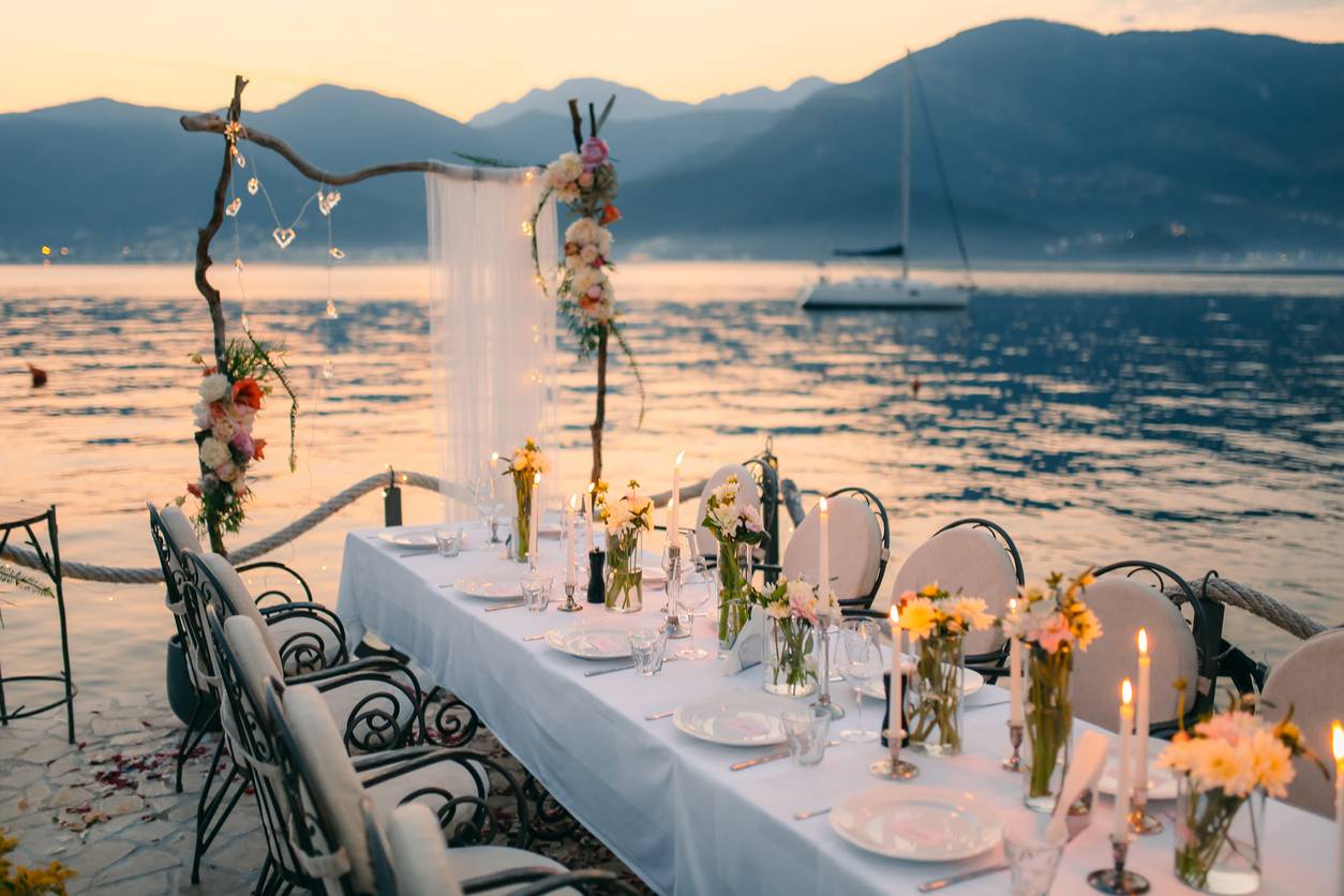 mariage au bord de l'eau