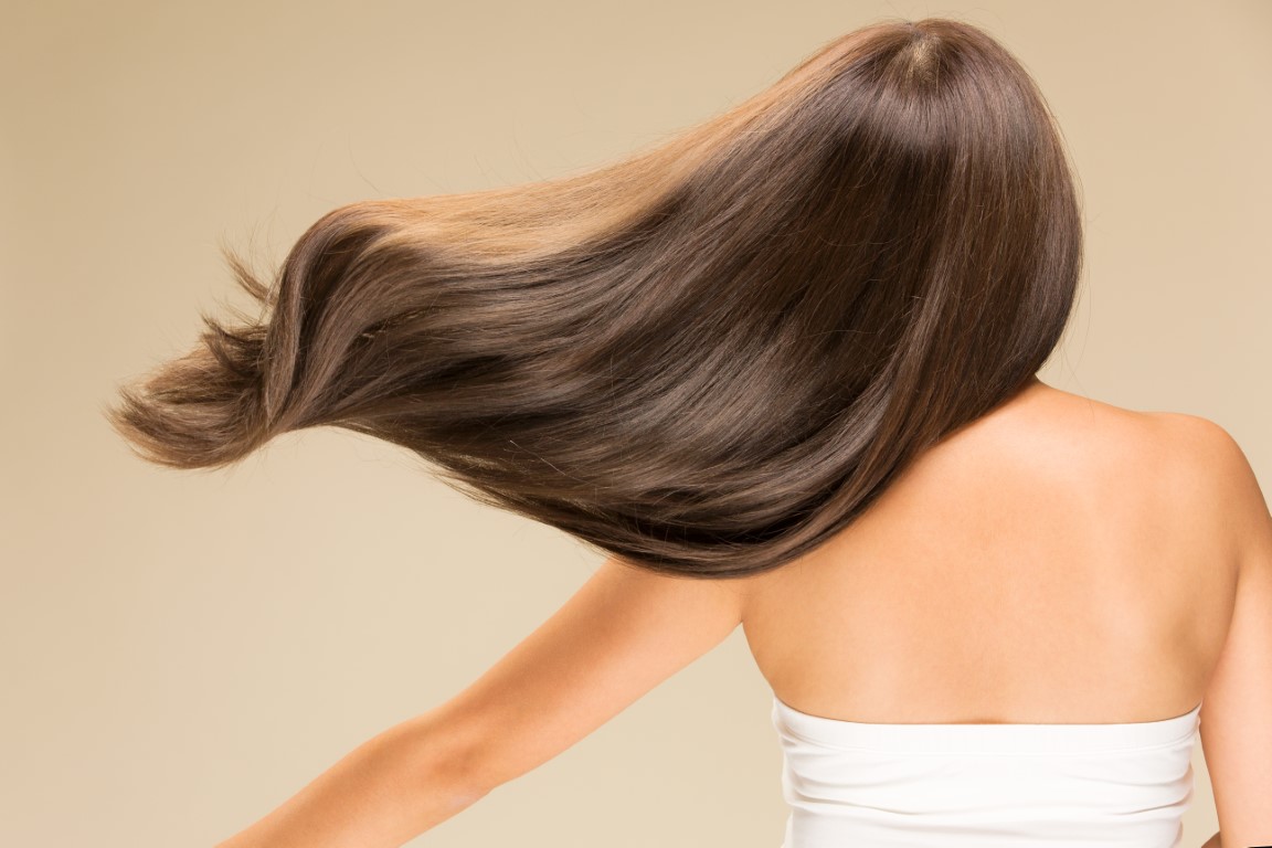huile végétale et cire d'abeille pour le soin des cheveux