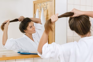 cheveux forts et brillants