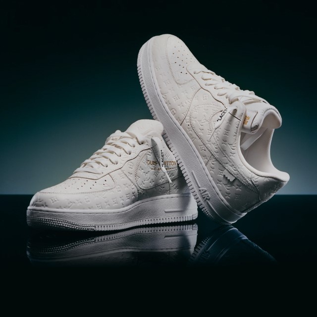 Sneaker Louis Vuitton And Nike "Air Force 1" par Virgil Abloh - Blanc