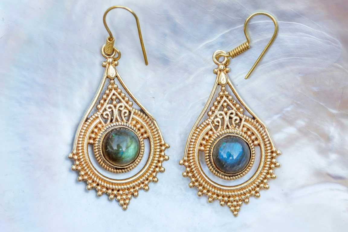 boucles d'oreilles en labradorite