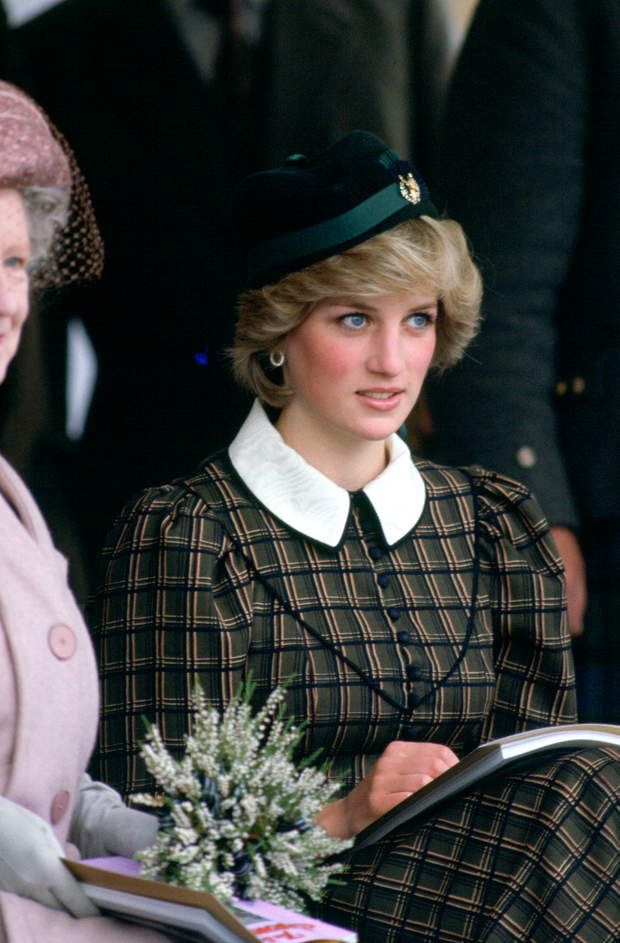 look lady diana
