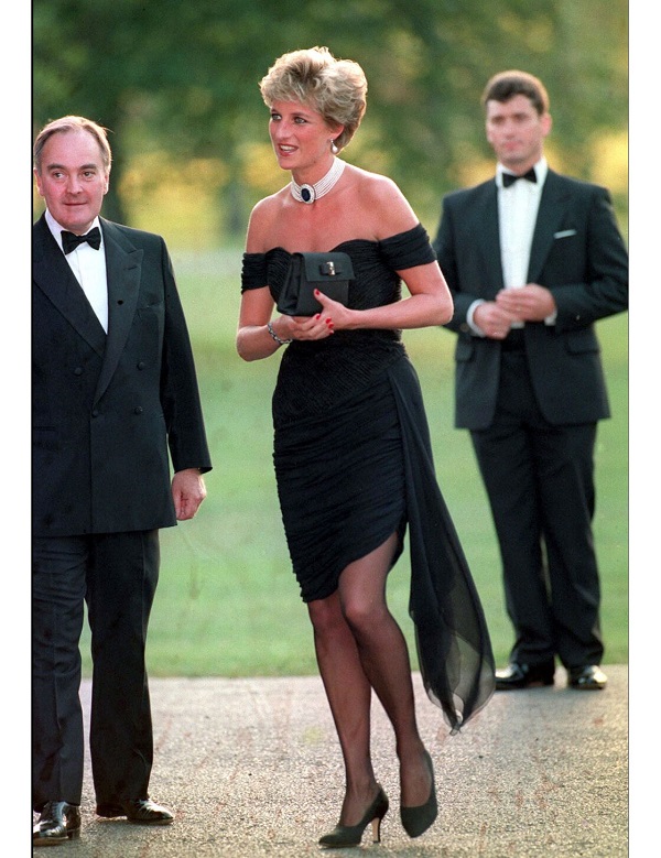 robe noire lady diana