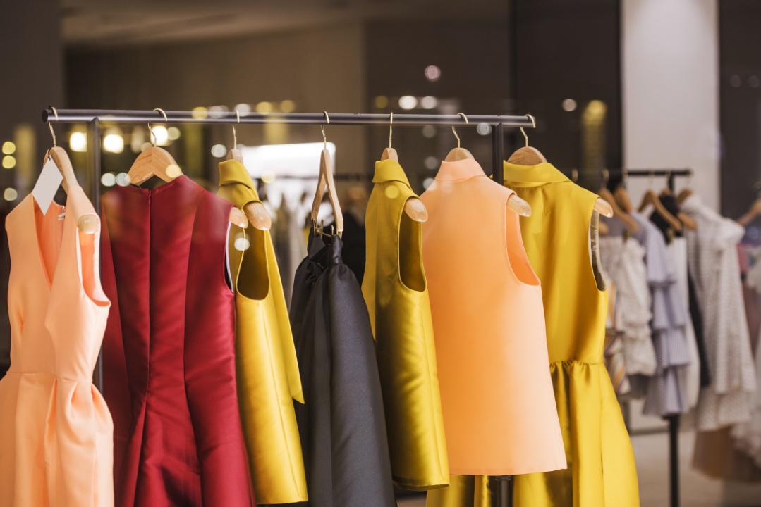 vetement luxe pas cher
