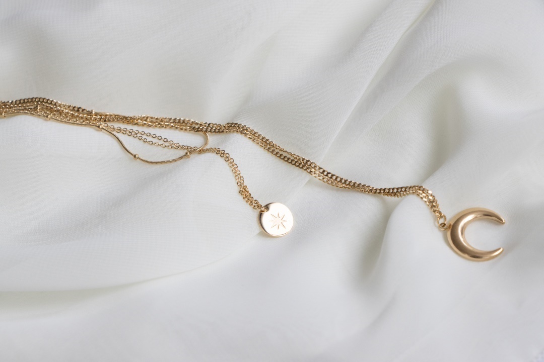 collier lune soleil