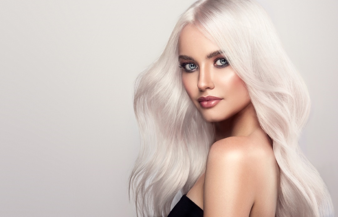 blond polair