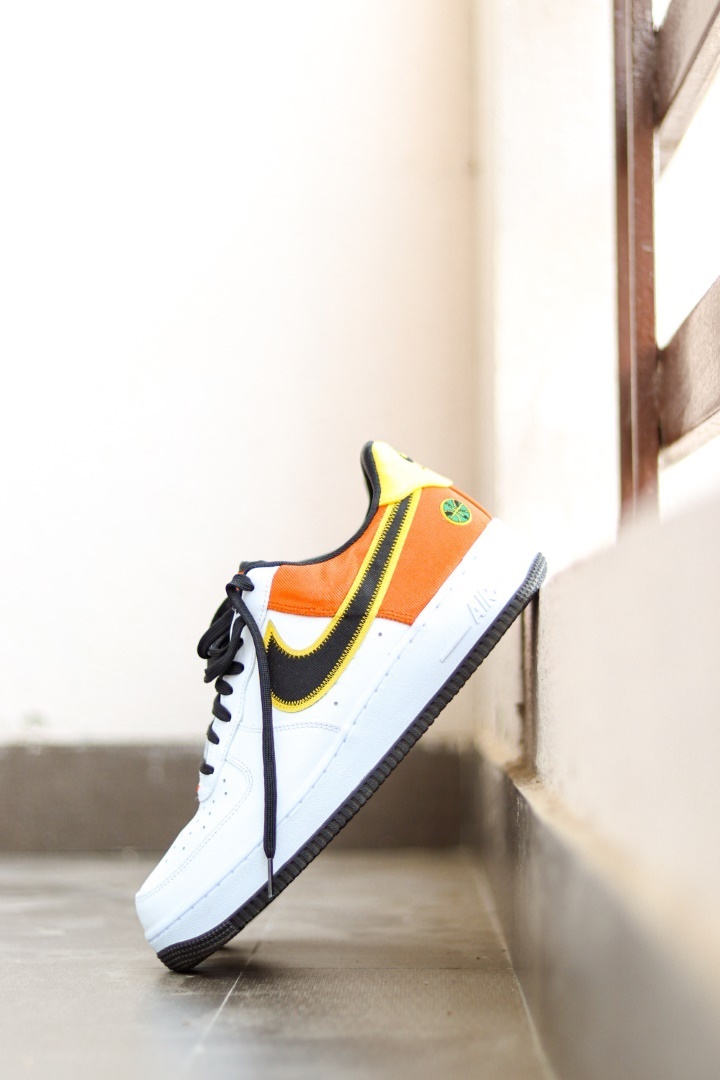 air force one nike look orange noir blanc