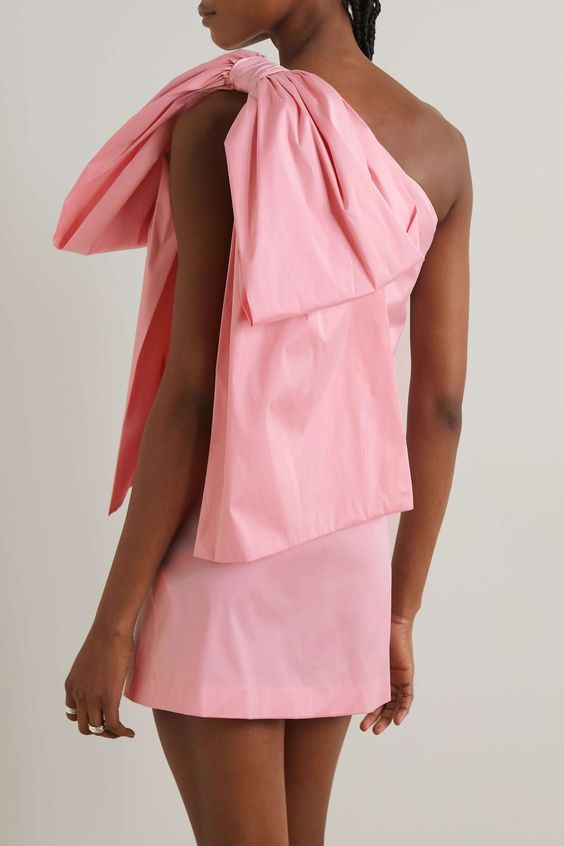 Robe tendance bowcore