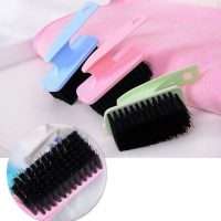 Fin dust brush for air conditioner