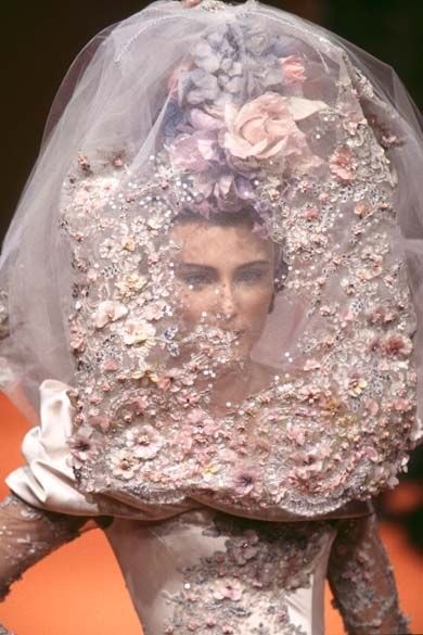 Défilé Christian Lacroix Haute Couture 1996 (1)