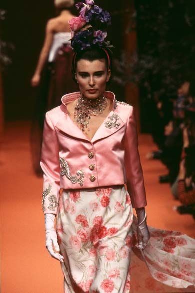 Défilé Christian Lacroix Haute Couture 1996 (1)