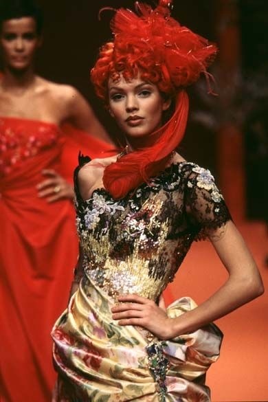 Défilé Christian Lacroix Haute Couture 1996 (1)