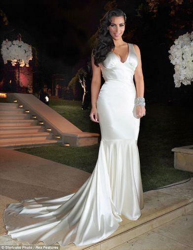 Mariage kim Kardashian robe