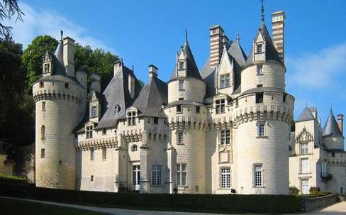 chateau Usse mariage Kim Kardashian