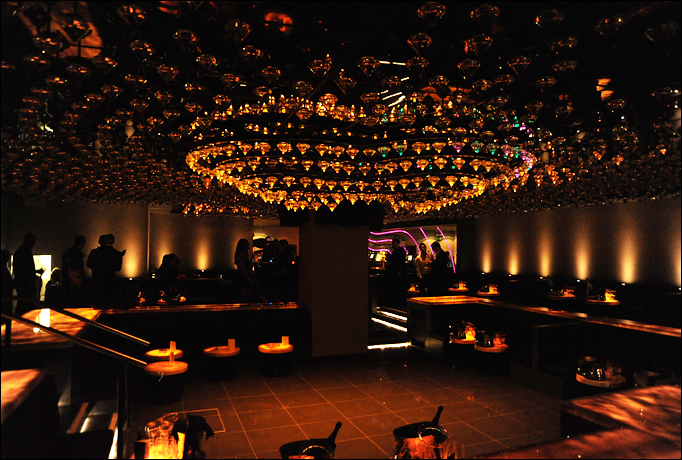 http://yoruger.wdfiles.com/local--files/london/jalouse.jpg