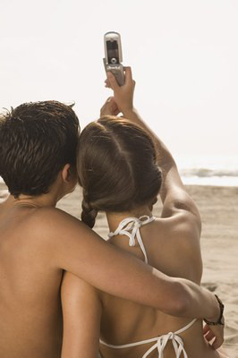 Selfie couple plage