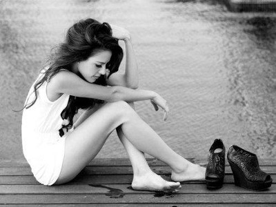 Fille souffrance
